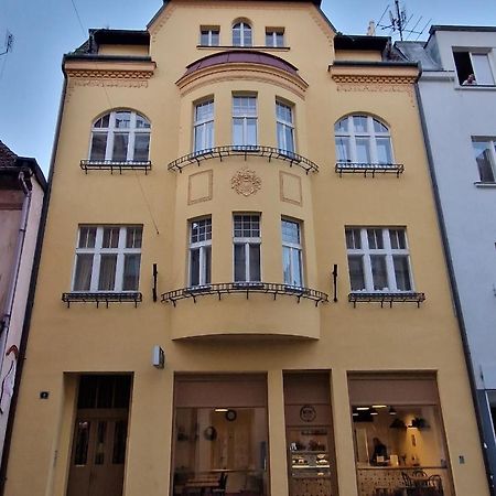 Apartmany Na Trojce Zatec  Exterior photo
